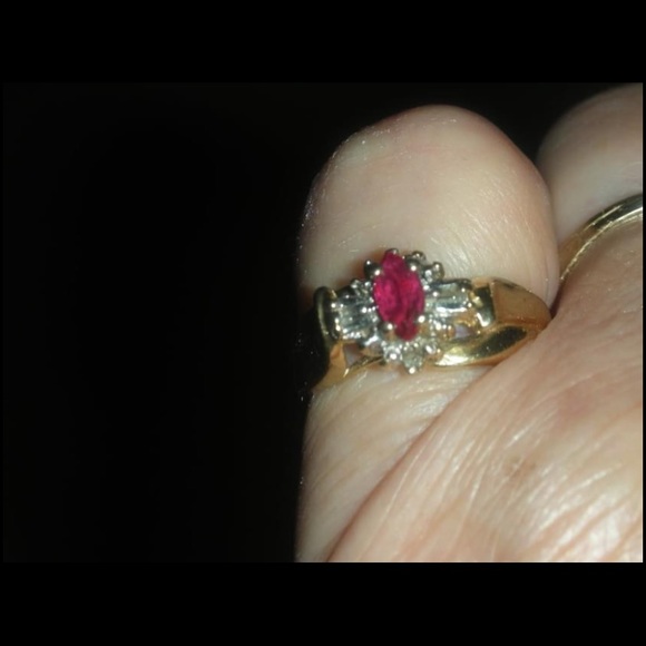 Sold - Picture 3 of 3